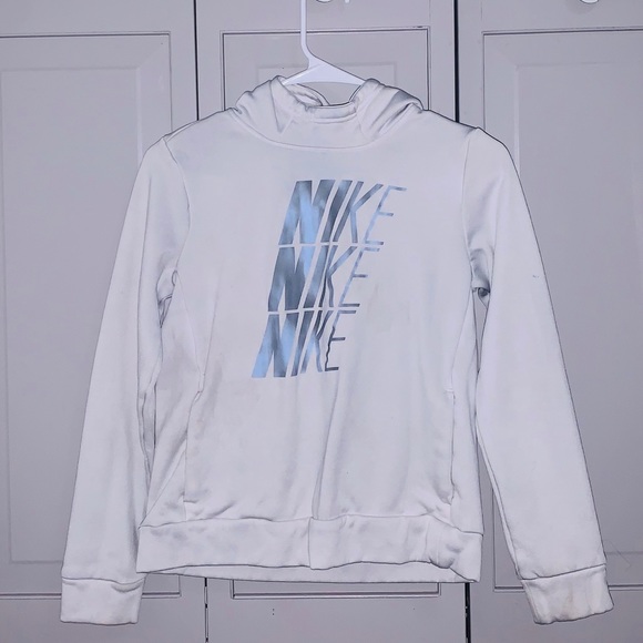 Nike Tops - Nike hoodie